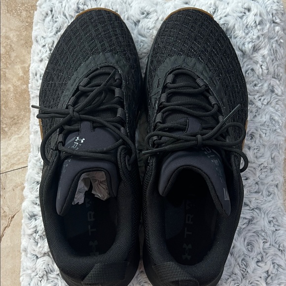 Under Armour Tribase Reign 5